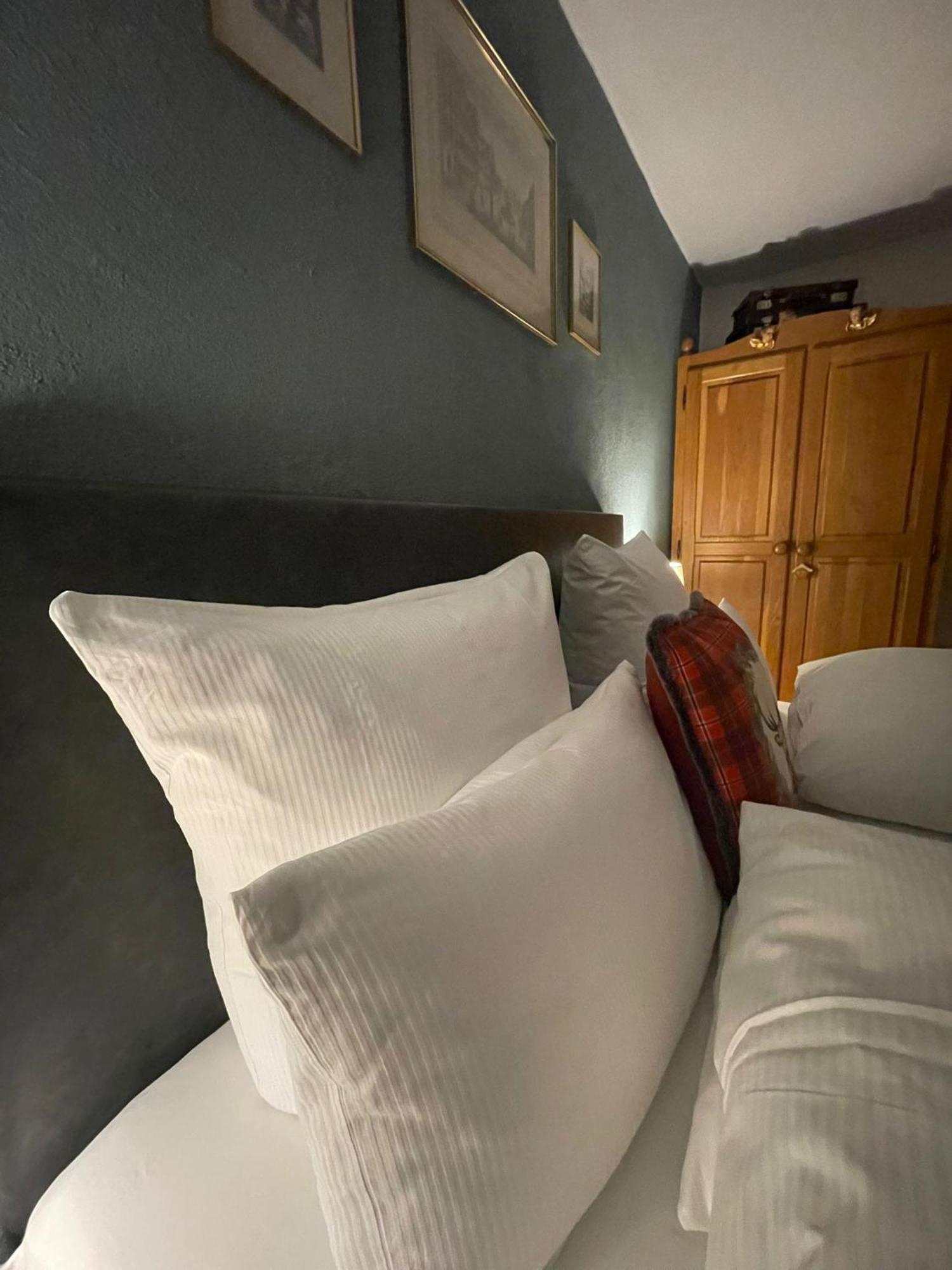 Bed and Breakfast Hirschstube Наудерс Екстер'єр фото